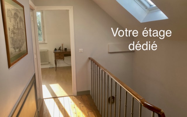 Camere private in casa storica con giardino
