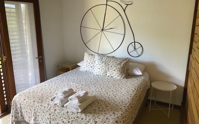 ApartO 2pax Wi FI, DTV, Alarma, Piscina, Split, Parrilla, Jardin