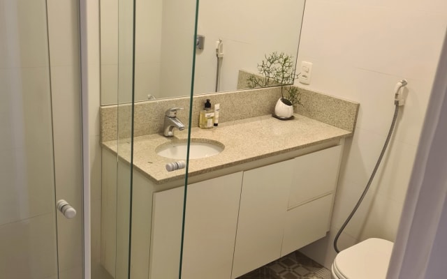 Camera da letto estremamente confortevole in un appartamento...