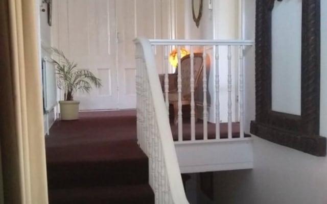 beautiful double room in central hove for long term let