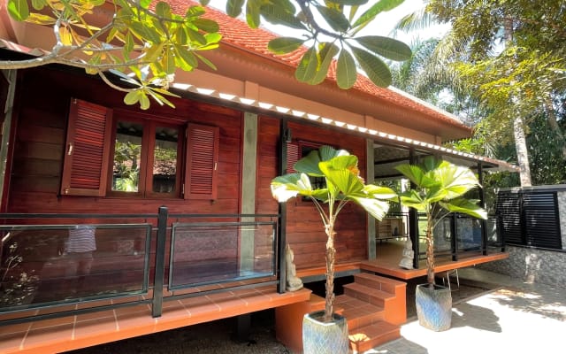 A private cost villa with pool