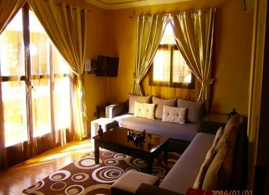 Bel appartement de charme avec piscine - Photo 3