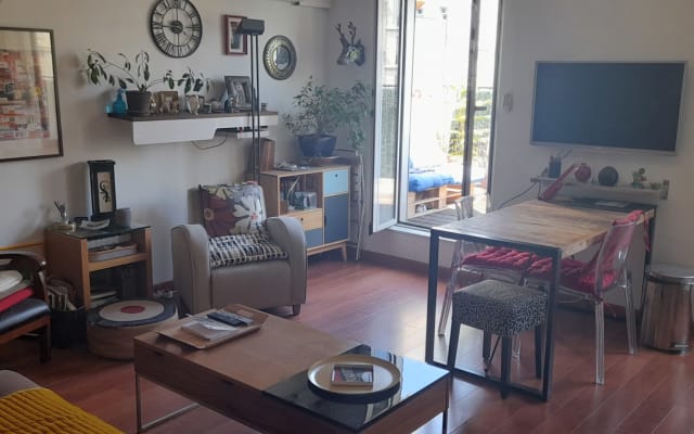 Chambre mezzanine dans un appartement de 70m2 avec terrasse de 10m2