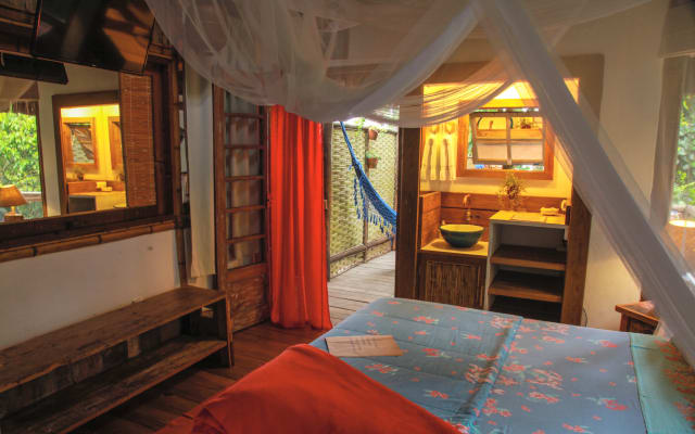 Bungalow di charme - Completo, vasca da bagno sul ponte, A/C, TV, Wifi,