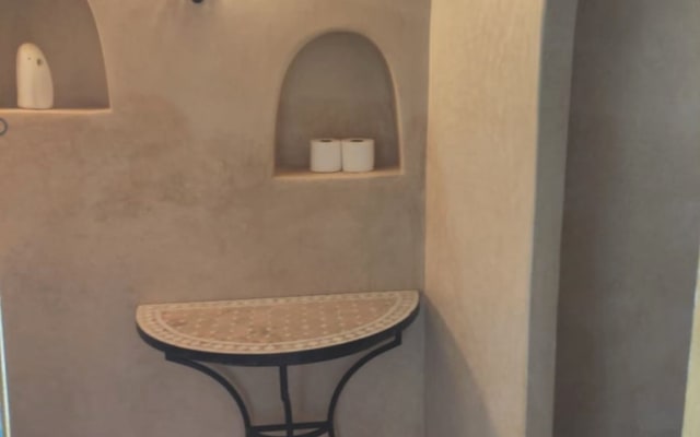 Suite grande, magnifica e discreta in una guest house a Medina