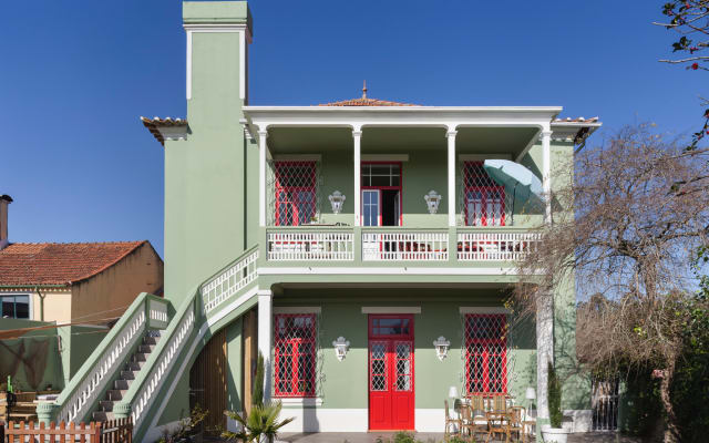 Suite Terrace (GuestHouse con balcone vintage)