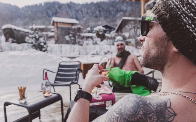 CHALET PINK & SPA - CHAMONIX - LUXURY GAY GUEST HOUSE - ALL MEN #22
