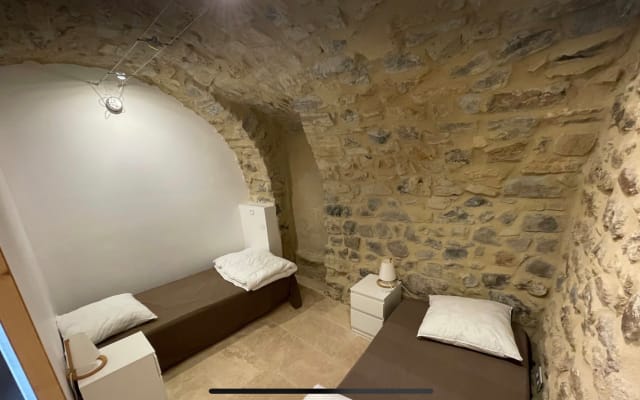 Haus mit Hallenbad und Spielplätzen - Foto 13