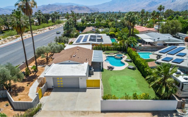 Disfrute de Desert Sunrise 3 Br Inicio, fabuloso, piscina climatizada /
