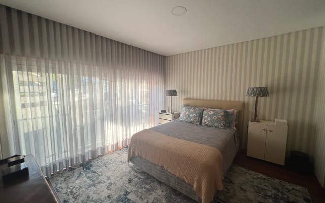 Quarto acolhedor na cidade