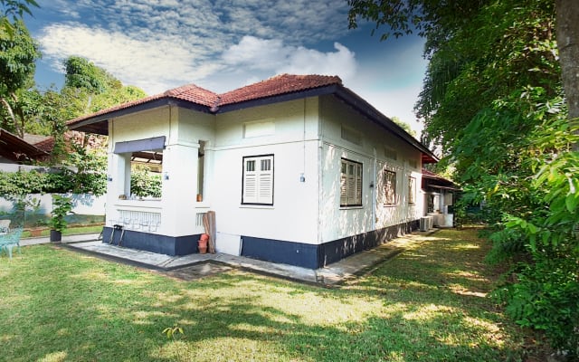 Una casa coloniale degli anni '30 in un paradiso tropicale 1