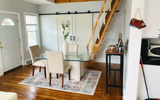 Cheerful beachside private 1-bedroom