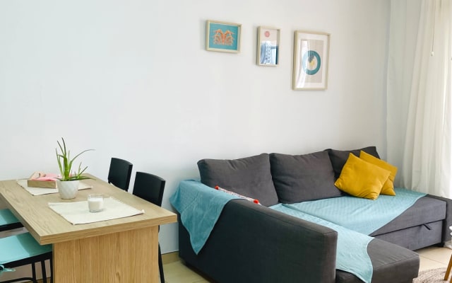 Accogliente appartamento con piscina comune