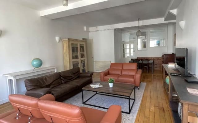 Beautiful room in the Heart of Paris (2 Arr.)