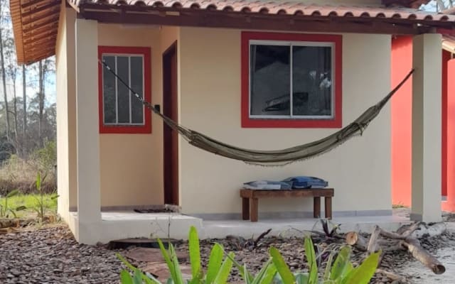 Chalet JAUNE Sitio148 entre Penedo et Itatiaia - RJ - Brésil