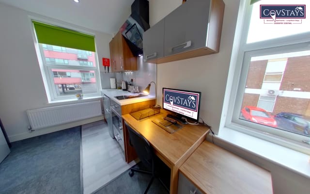 Victoria House - Queen Studio 308