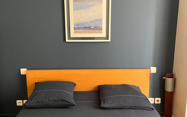Quartos agradáveis num bairro agradável / Paris Oriental