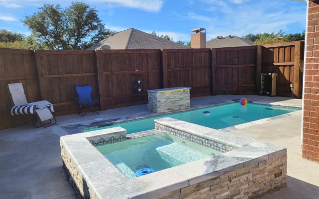 Clean and safe place close to DFW Airport (Room 2) - Picture 13