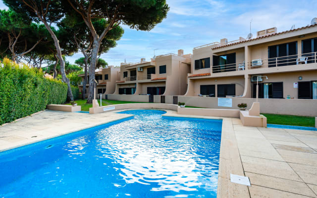 Spectacular townhouse in Vilamoura near the golf
