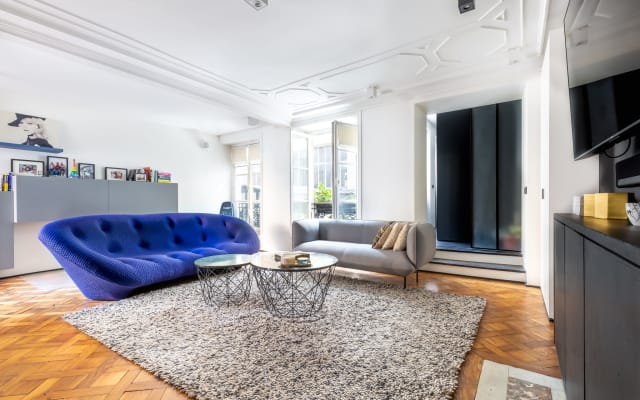 Room in the heart of the Marais