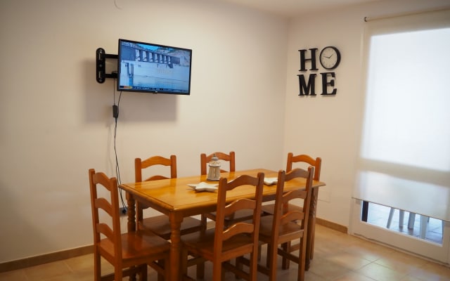 Apartamento reformado a 1 minuto de la playa en Calella