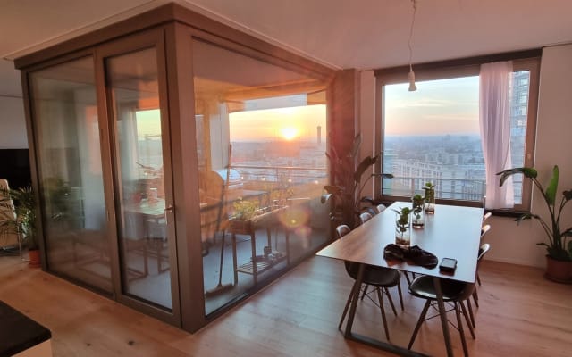 Apartamento de luxo com vista, perto do aeroporto