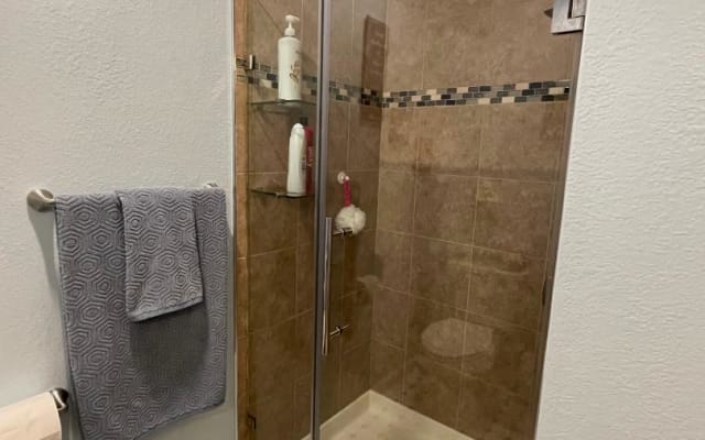 Möblierte Gästezimmer mit eigenem Bad/Dusche - Foto 7