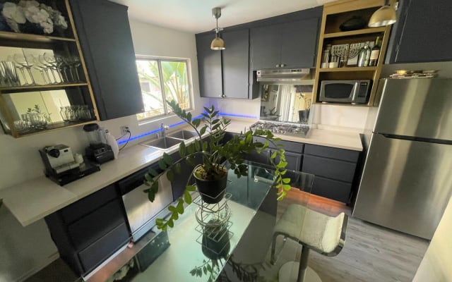 Ricardo's listing on misterb&b - Kitchen 