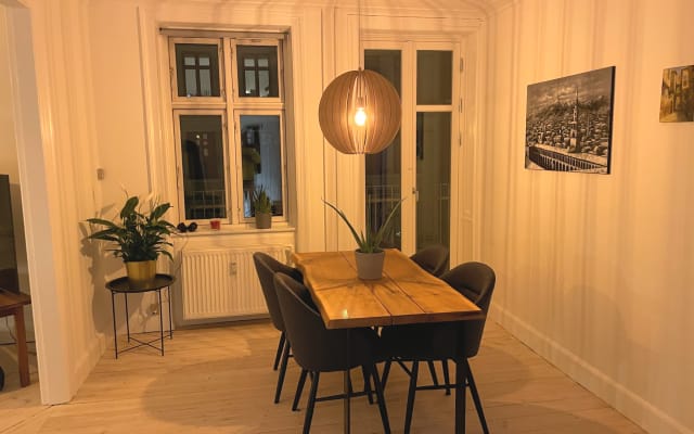 Geräumig und hell, neu renoviert