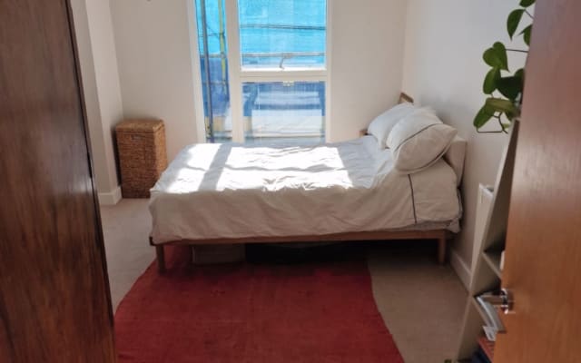 Chambre mignonne avec salle de bain dans le quartier animé de Hackney