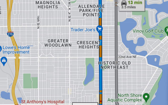Anúncio de Sam em misterb&b - Location at top right. 13 minutes from downtown.