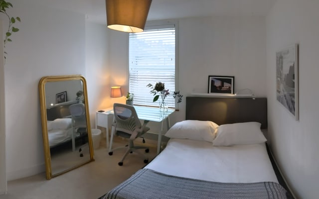 Double Room In Greenwich - Excellent connections to Central London.