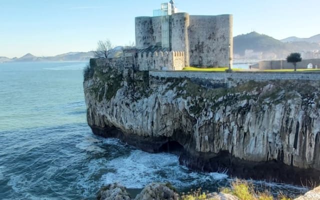 Beautiful and cozy new apartment, in a paradise in Cantabria, northern