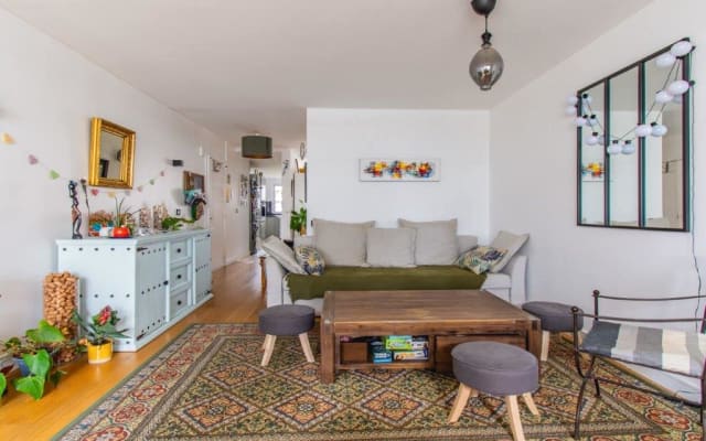 Beautiful apartment on the 8th floor