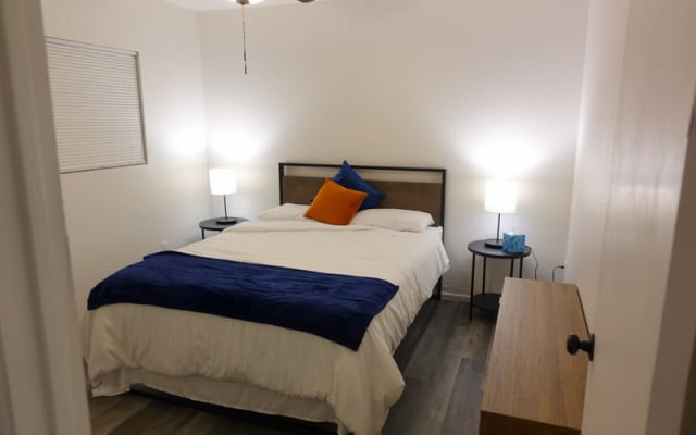 Elegante condominio en Mesa -- ¡Impresionante ubicación! - Foto 11