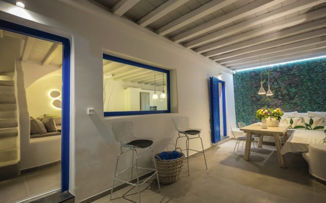 Villa Iliana a Ornos a 100 m. dalla spiaggia