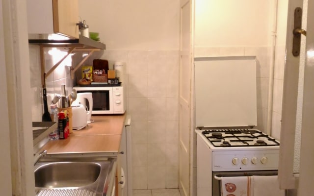  Appartamento in centro storico vicino al Danubio, AC, WIFI, edificio storico - Foto 8