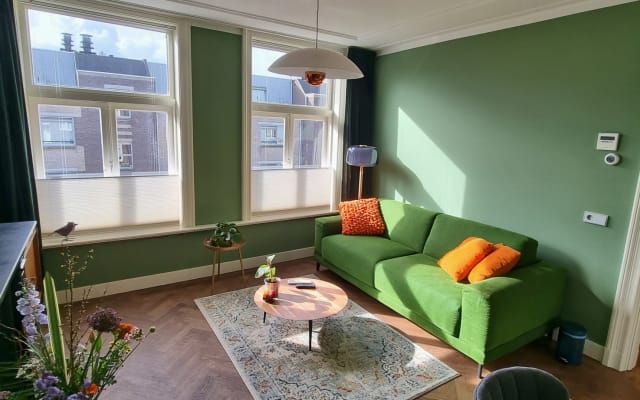 Appartement privé moderne de 45m2 dans un bâtiment classique du 19ème...