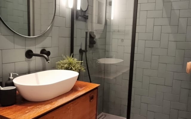 Appartement privé moderne de 45m2 dans un bâtiment classique du 19ème...