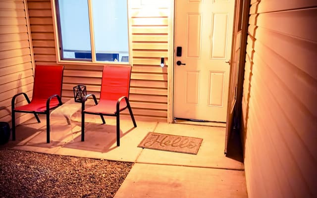 Chic little home in Colorado - 1R 1Queen