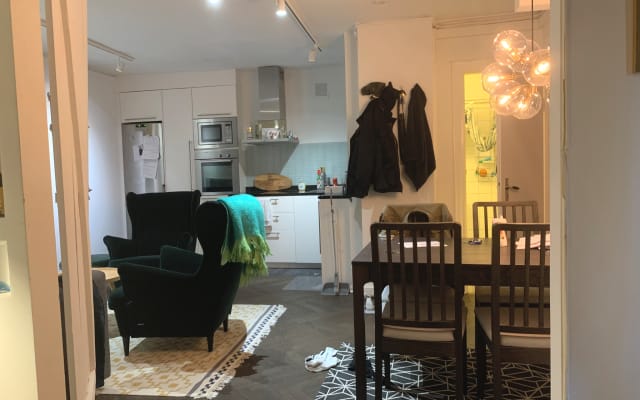 Encantador apartamento a una manzana del Palacio Real