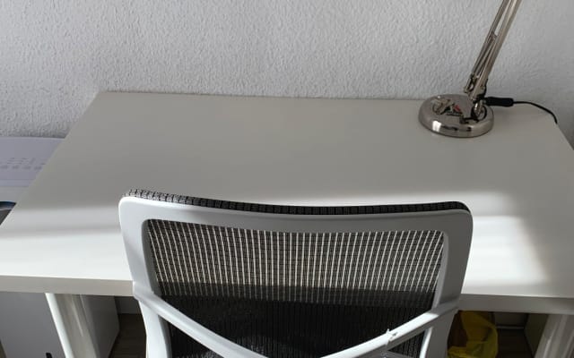 Room/ room Tetuan, Madrid