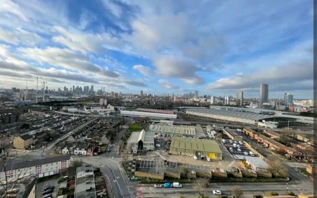 Double Room with a great view in a friendly flat