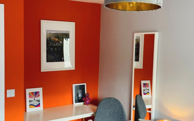 Chambre confortable à la Casa del Corgi