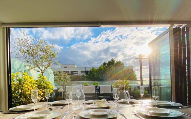 Contempoary Apartment, Beautiful Roof Terrace. West London