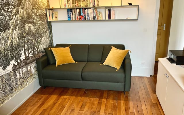 Calm, cozy and design next to Montmartre