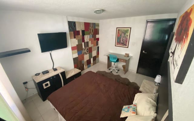 Saubere und sehr schöne Wohnung, 4 Blocks vom WTC Mexico entfernt