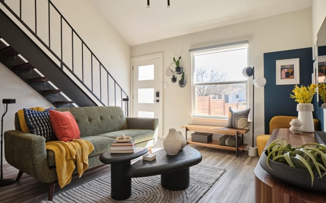 Midcentury Paare Designer Loft - Casa Tuya