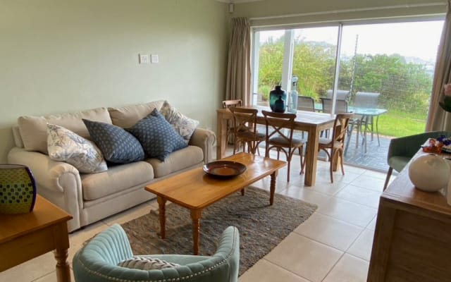 Lovely 2 Bedroom Apartment