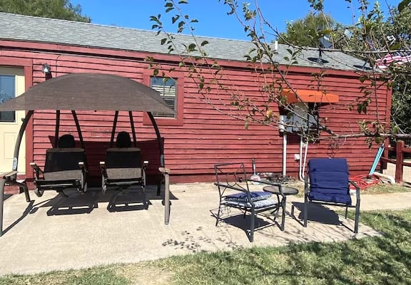 Wise County Chalet